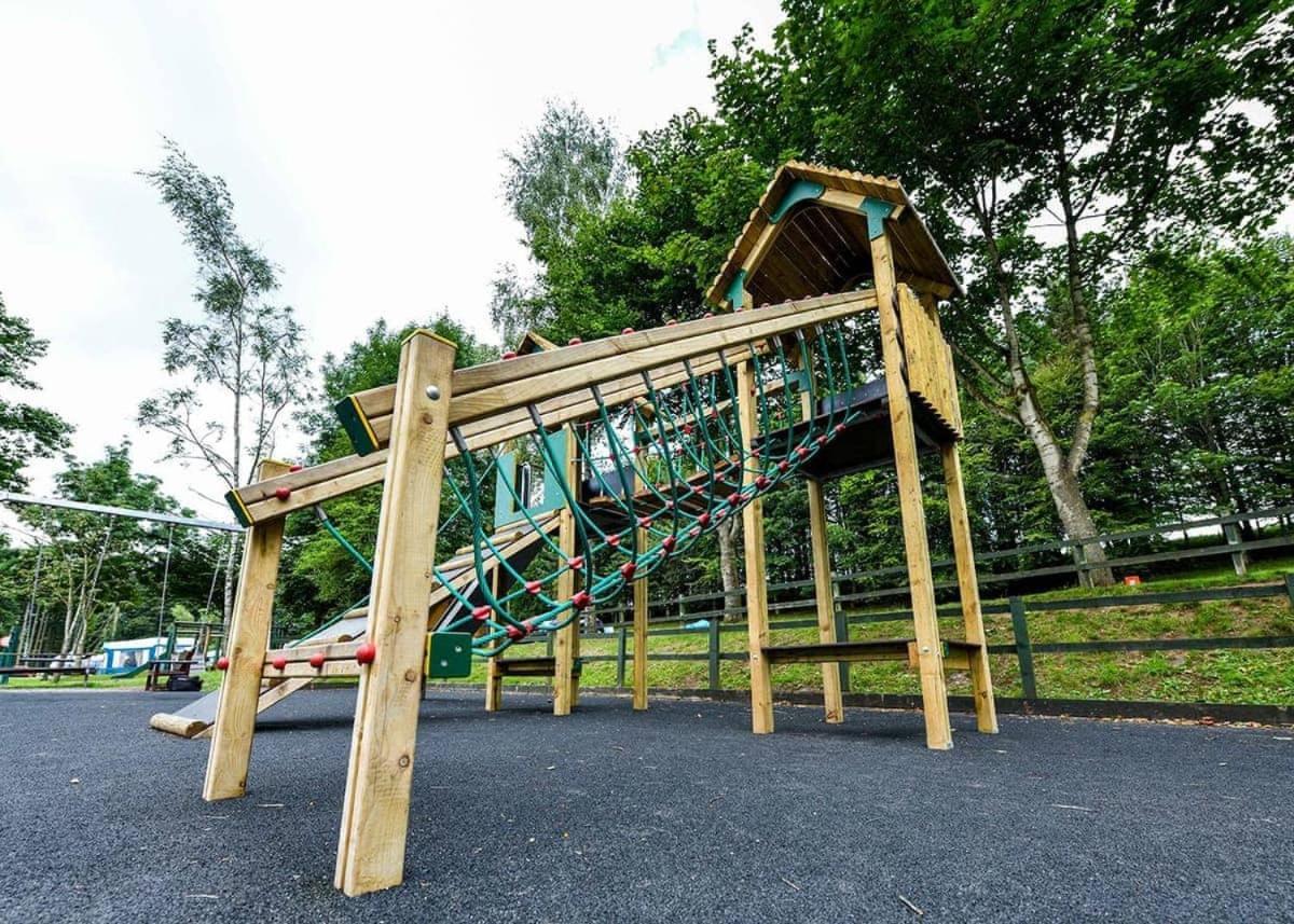 Clifton  Lowther Park酒店 外观 照片